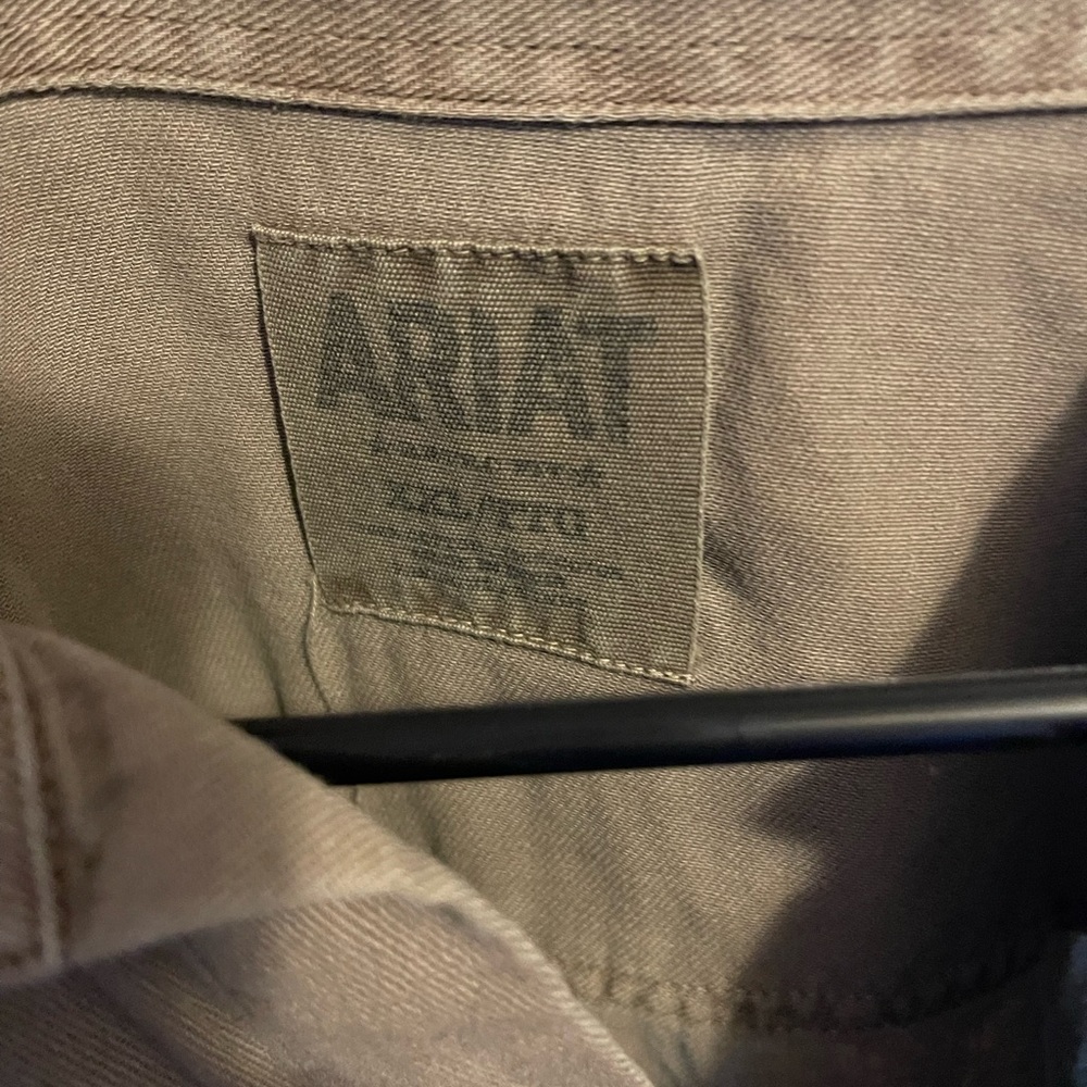 Ariat Mens dress shirt